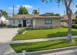 Pre-foreclosure in  205TH ST Lakewood, CA 90715