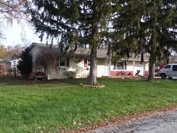 Pre-foreclosure in  SOUTHVIEW DR Lowell, IN 46356