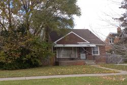 Pre-foreclosure in  SCHOENHERR ST Detroit, MI 48205