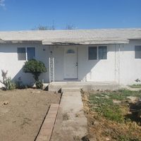 Pre-foreclosure Listing in S ELM AVE LATON, CA 93242