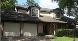 Pre-foreclosure in  S KENSINGTON DR Houston, TX 77031