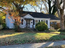 Pre-foreclosure in  S KINGSBURY RD Memphis, TN 38122