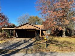 Pre-foreclosure Listing in RUTH DR ARKOMA, OK 74901