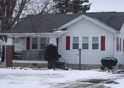 Pre-foreclosure in  SOUTH ST Vermilion, OH 44089