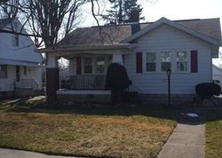 Pre-foreclosure in  SOUTH ST Vermilion, OH 44089