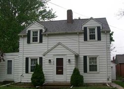 Pre-foreclosure in  LAUREL AVE Port Clinton, OH 43452