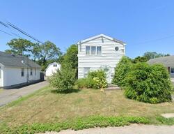 Pre-foreclosure in  ROBERT ST Patchogue, NY 11772