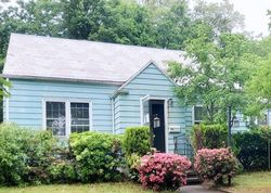 Pre-foreclosure in  UPSON TER East Haven, CT 06512