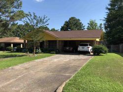Pre-foreclosure in  CHALET AVE Jackson, MS 39209