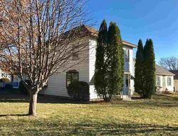 Pre-foreclosure in  CHATHAM ST Saint Peter, MN 56082