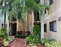 Pre-foreclosure in  SW 107TH AVE  Miami, FL 33173