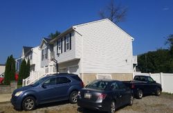 Pre-foreclosure in  SCHOOL HOUSE LN Sparrows Point, MD 21219