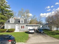 Pre-foreclosure in  S RAILROAD ST Montgomery, IL 60538