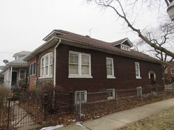 Pre-foreclosure in  S LAFLIN ST Chicago, IL 60620