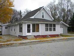 Pre-foreclosure Listing in E SMITH ST MILFORD, IN 46542