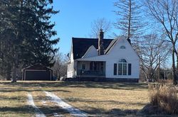 Pre-foreclosure Listing in SUNNYSIDE RD INDIANAPOLIS, IN 46236