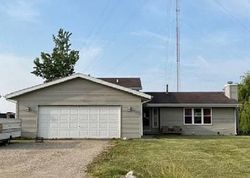 Pre-foreclosure Listing in THUNDER VALLEY TRL CAPRON, IL 61012