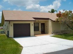 Pre-foreclosure in  RED CEDAR CIR Lake Worth, FL 33463