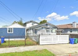 Pre-foreclosure in  84TH AVE Oakland, CA 94621