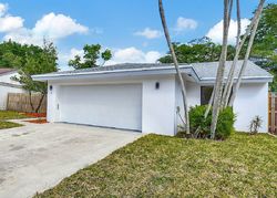 Pre-foreclosure in  BAYTREE CIR Boynton Beach, FL 33436