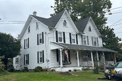 Pre-foreclosure in  BROAD ST Reading, PA 19606