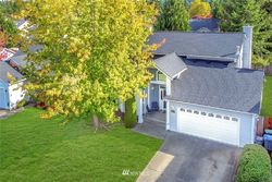 Pre-foreclosure in  231ST PL SE Maple Valley, WA 98038