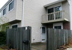 Pre-foreclosure in  SPRINGMEADOW DR UNIT M Holbrook, NY 11741
