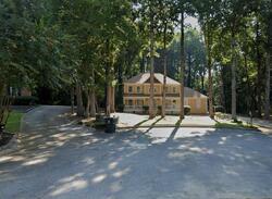Pre-foreclosure Listing in FAIR OAKS DR JONESBORO, GA 30236