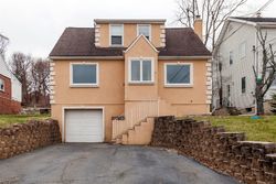 Pre-foreclosure Listing in LOWER NOTCH RD LITTLE FALLS, NJ 07424