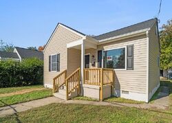 Pre-foreclosure in  KESWICK AVE Richmond, VA 23224