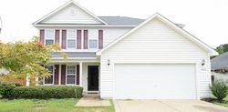Pre-foreclosure in  GAPWAY CT Hope Mills, NC 28348