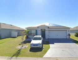Pre-foreclosure in  SUMMER GLEN DR Winter Haven, FL 33880