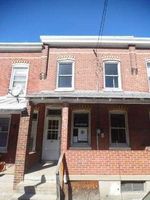 Pre-foreclosure in  E AIRY ST Norristown, PA 19401