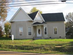 Pre-foreclosure Listing in E MAIN ST BRADFORD, TN 38316