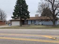 Pre-foreclosure in  S BALTIMORE AVE Hastings, NE 68901