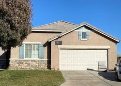 Pre-foreclosure in  DESERT MOON AVE Rosamond, CA 93560