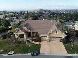Pre-foreclosure in  NEWHAVEN PL Concord, CA 94518