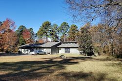 Pre-foreclosure in  DRIFTWOOD LN Heber Springs, AR 72543