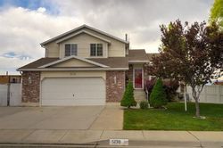 Pre-foreclosure in  W PARK VISTA CT Salt Lake City, UT 84120