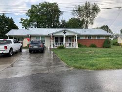 Pre-foreclosure in  EASTERN AVE Morristown, TN 37813