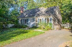 Pre-foreclosure in  ZENO CROCKER RD Centerville, MA 02632