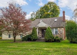 Pre-foreclosure in  OAKBOURNE RD West Chester, PA 19382