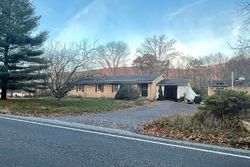 Pre-foreclosure in  PINE GROVE RD Gardners, PA 17324