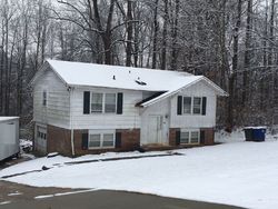 Pre-foreclosure in  PRINCE EDWARD RD Kernersville, NC 27284
