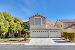 Pre-foreclosure in  HUNTING ARROW ST Las Vegas, NV 89123
