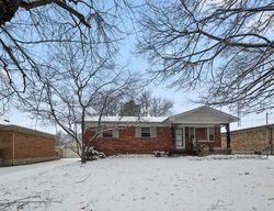 Pre-foreclosure in  FLOWERVALE LN Louisville, KY 40272