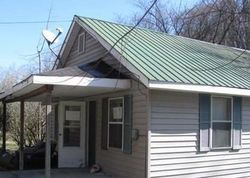 Pre-foreclosure Listing in ROBERTS DR ASHLAND, KY 41102