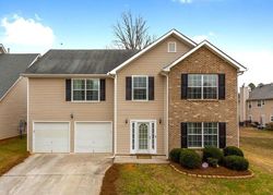  James Dr, Jonesboro GA