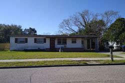 Pre-foreclosure in  MERIDIAN WAY Orlando, FL 32808