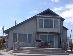 Pre-foreclosure in  TORONTO DR Brick, NJ 08723